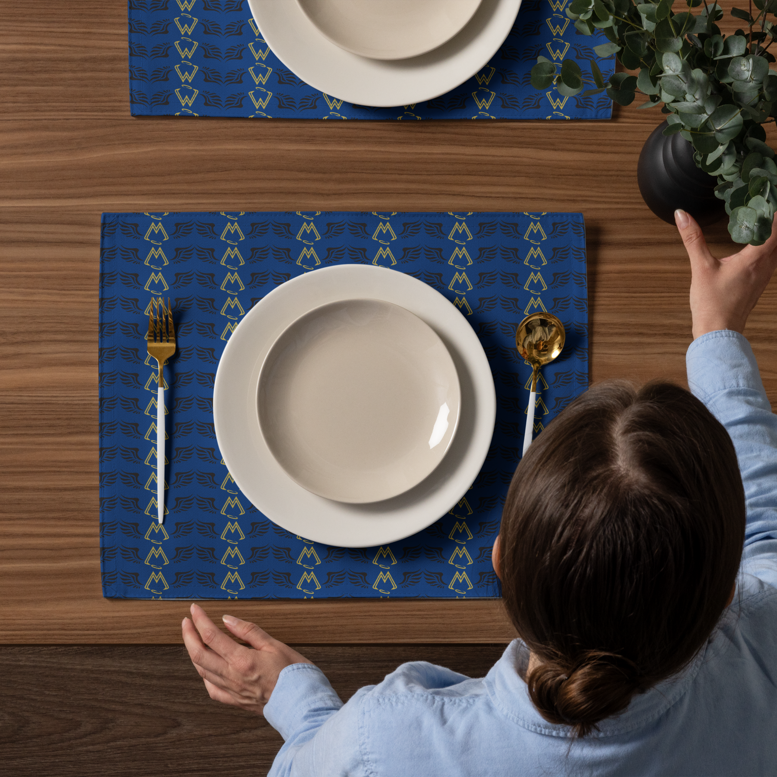 Blue Placemat Set Of 4 With Duplicated Gold-Black MM Iconic Logo